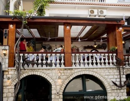 Apartments Sidro, частни квартири в града Ulcinj, Черна Гора - Glavna