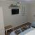 Guest House Igalo, Appartamento con due camere ed una terrazza grande, alloggi privati a Igalo, Montenegro